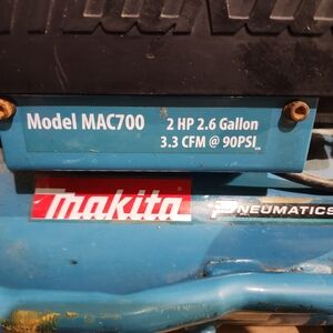 Makita Blue Air Compressor